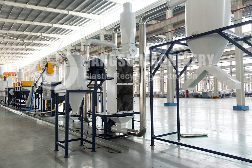 Plastic recycling machinery - What cost to set up a PET bottle recycling plant